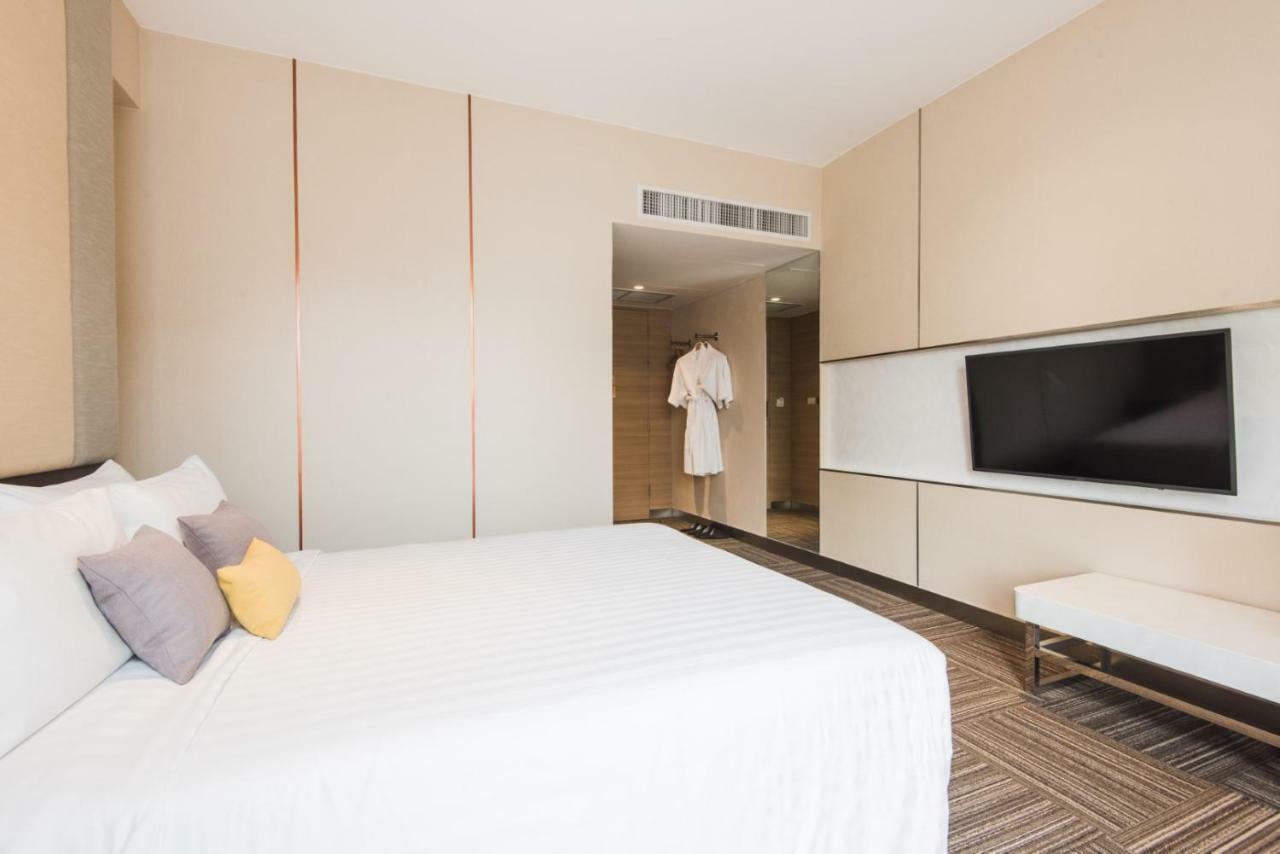 Twothree A Homely Hotel - Sha Extra Plus Bangkok Zewnętrze zdjęcie